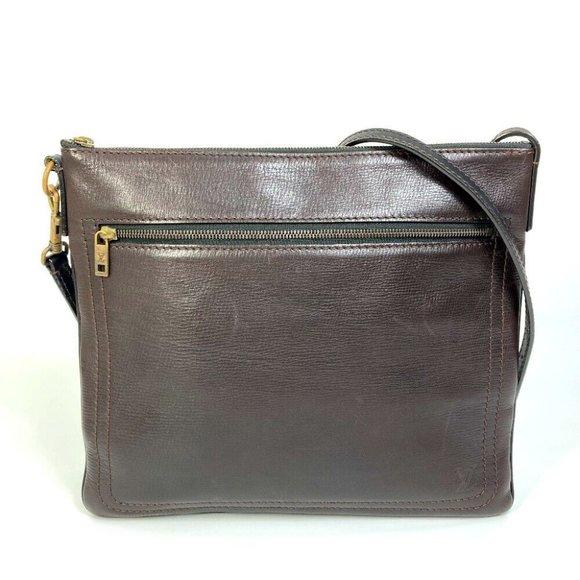 Authentic LOUIS VUITTON M93453 Utah Pochette Shawnee MM Crossbody Shoulder Bag